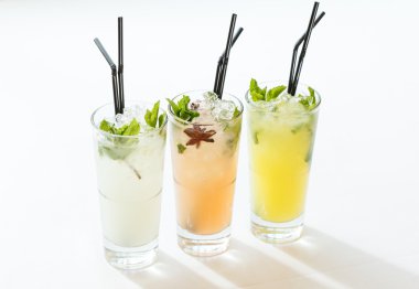 lezzetli soğuk kokteyl 