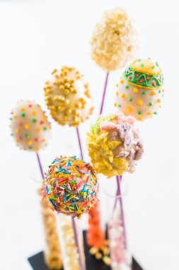 pişmiş Paskalya kek çıkar