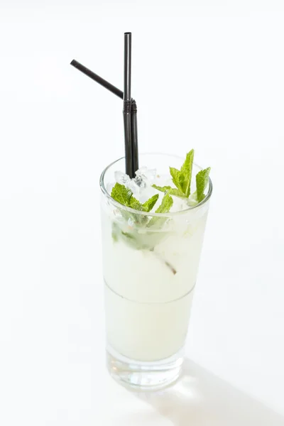 Gustoso cocktail freddo — Foto Stock