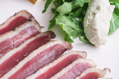 et apptizer plaka üzerinde