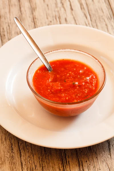 Salsa di pomodoro sul piatto — Foto Stock