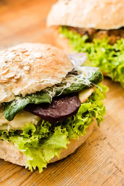 Taze vejetaryen burger — Stok fotoğraf