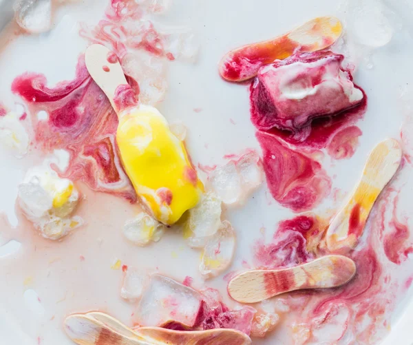 Melted ice cream — Stock Photo, Image