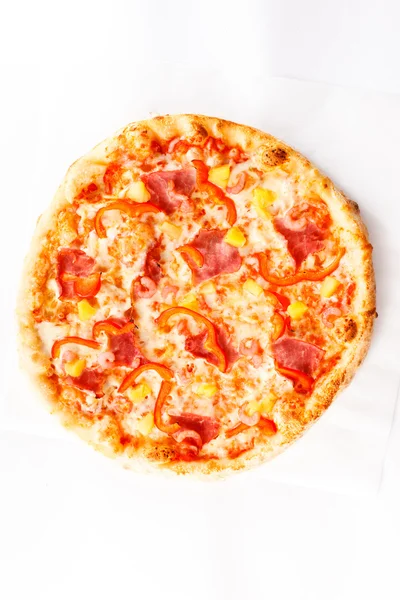 Verse smakelijke pizza — Stockfoto