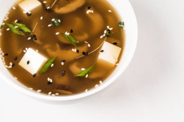 Japon miso çorbası.