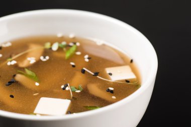 Japon miso çorbası.