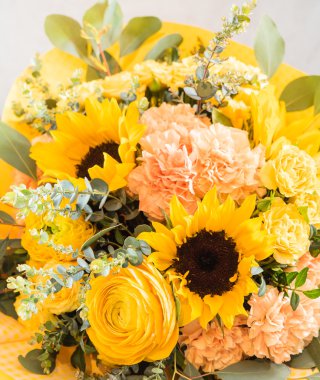 Güzel yaz çiçekleri