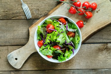 taze salata tabağı