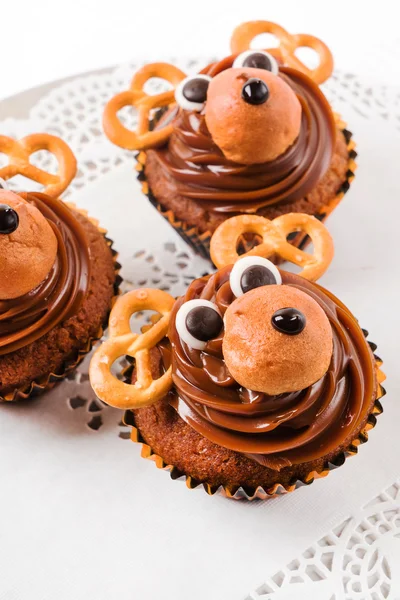 Sweet chocolate cupcakes — Stock Photo, Image