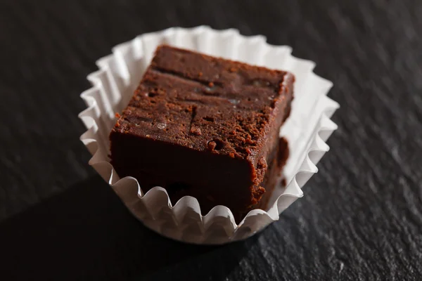 Square chocolate dessert — Stock Photo, Image