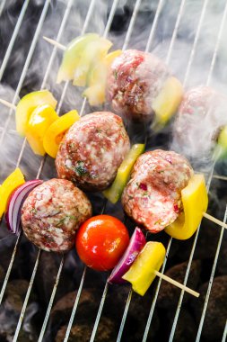 Sebzeli ızgara köfte