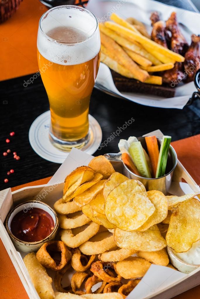 Beer appetizer in bar Stock Photo by ©Shebeko 112899440