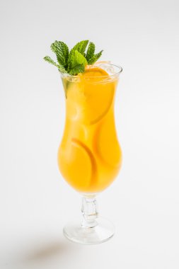 bardak taze limonata 