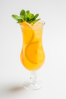bardak taze limonata 