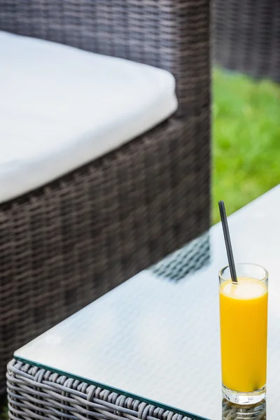 Orange juice in glass — Stock Photo, Image