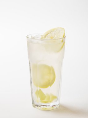 Beyaz yaz limonata