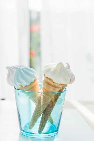 Conos de helado — Foto de Stock