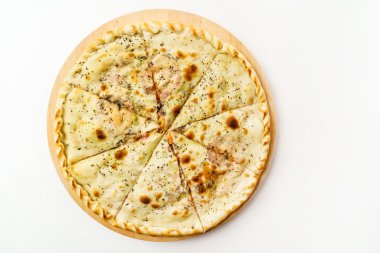 plaka üzerinde pizza Calzone