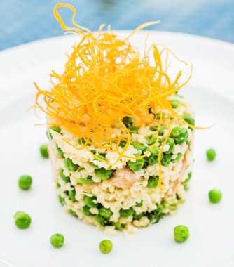 Salata olivieri tabakta