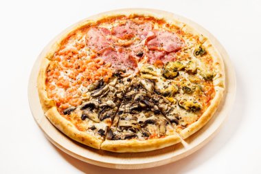 pişmiş lezzetli pizza