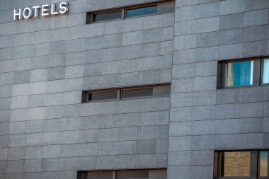 Gündüzleri bina otel 