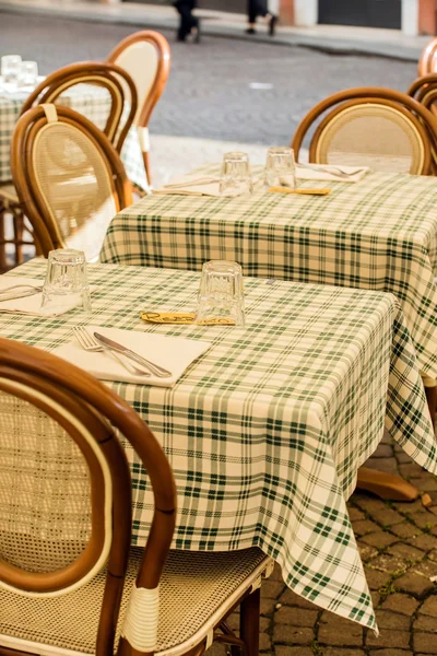 Cafetería al aire libre en Verona —  Fotos de Stock