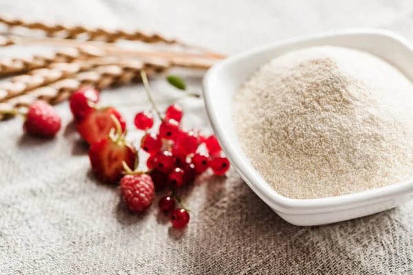 Raw unprepared semolina — Stock Photo, Image