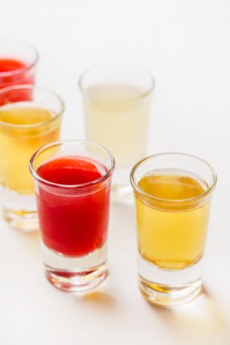 gözlük alkollü içecekler