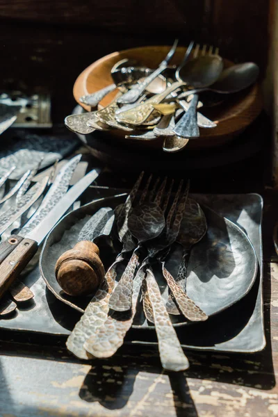 Vintage çatallarla kaşıklar — Stok fotoğraf