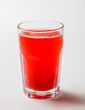 Yaz içeceği olarak cam