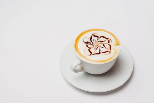 Šálek horkého cappuccina — Stock fotografie