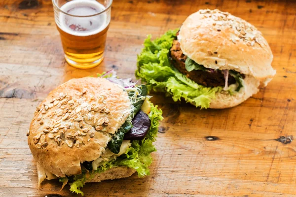 Hamburguesas veganas caseras saludables —  Fotos de Stock