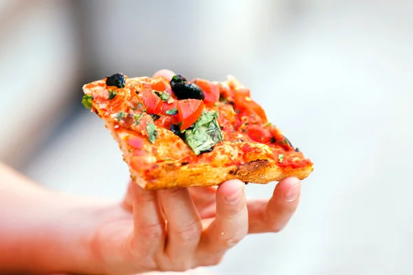Čerstvou pizzu — Stock fotografie