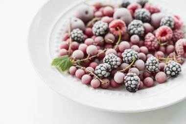 Ürün yelpazesine çilek dondurulmuş