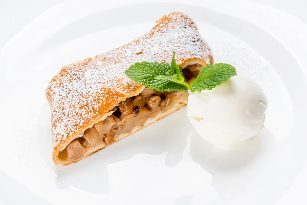 Apple strudel on plate — Stock Photo, Image