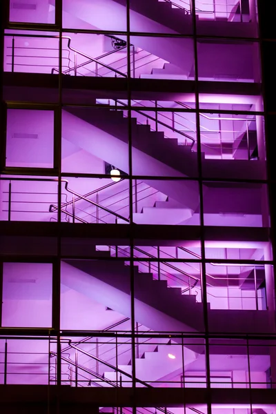 Moderne Bürofenster — Stockfoto