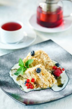 Lezzetli Napolyon kek