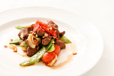 ile sebze kızarmış Dana