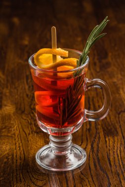 Sıcak sıcak şarap.