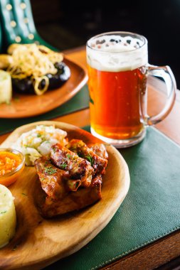 lezzetli ızgara kaburga