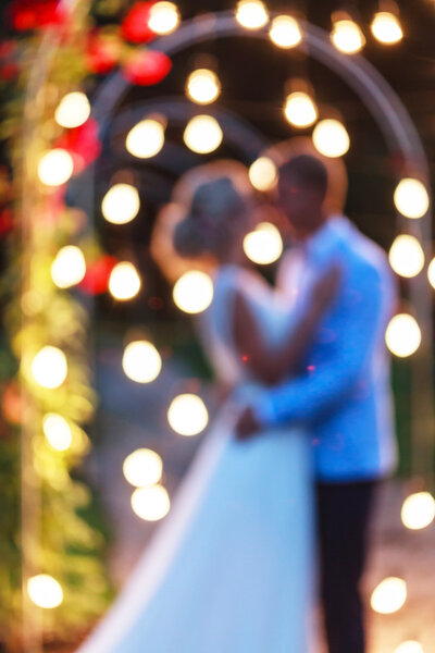 silhouette of wedding couple