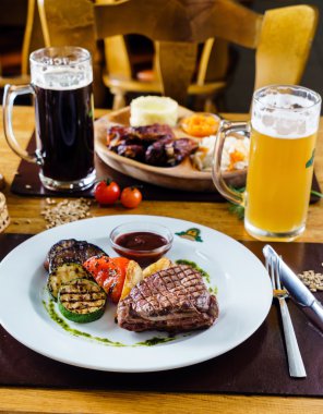 bira ile sebzeli biftek