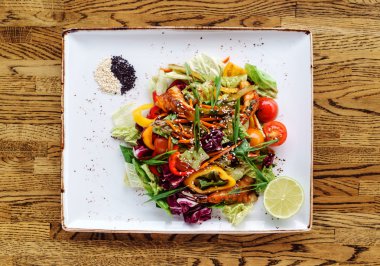 lezzetli Japon salatası 