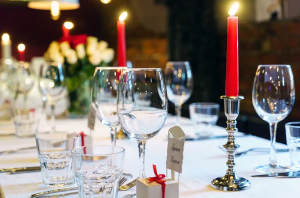 Geschmückter Hochzeitstisch — Stockfoto