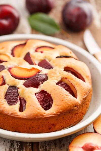 Leckerer süßer Kuchen — Stockfoto