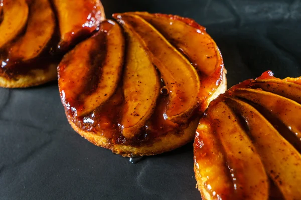 Tarte tatin a körtét — Stock Fotó