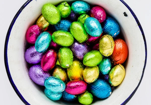 Uova di Pasqua variopinte — Foto Stock