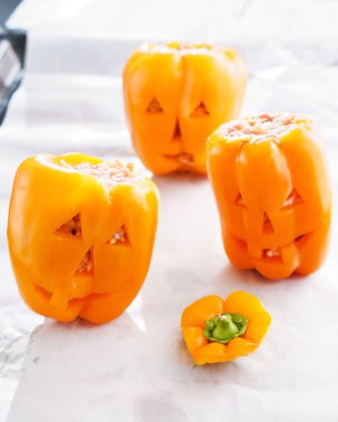 Halloween jack-o-fener dolgulu