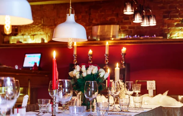 Decorated wedding table — Stock Photo, Image