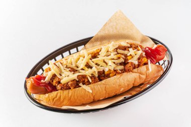 Peynirli sosisli sandviç.